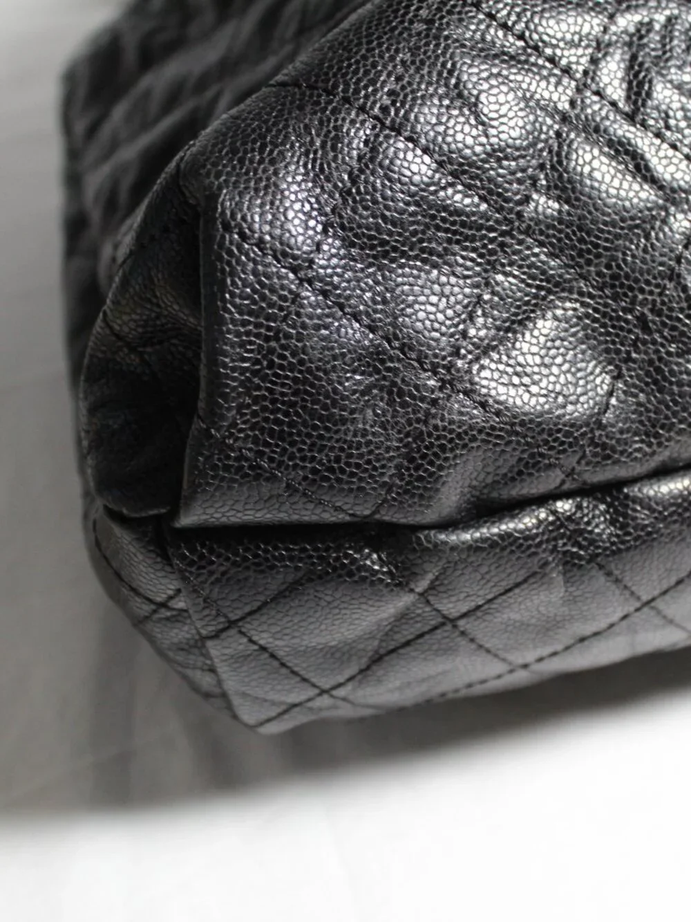 Chanel Caviar Black Hobo Quilted Elastic CC Chain Leather Strap Shopper Tote